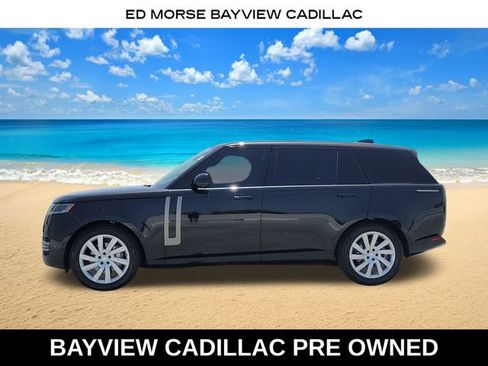 Used 2025 Land Rover Range Rover Long Wheelbase SE AWD/4WD image 2
