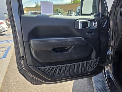 Certified 2023 Jeep Wrangler Unlimited Sahara AWD/4WD image 11