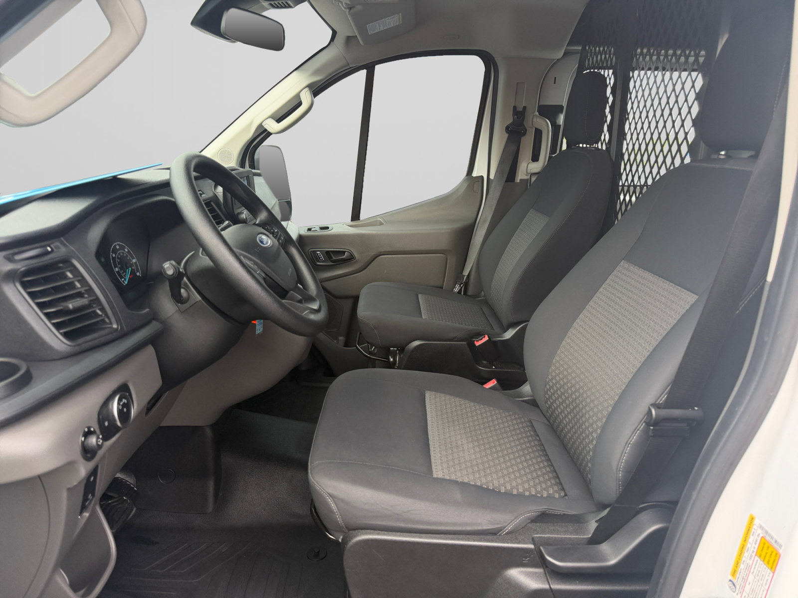 Used 2024 Ford Transit 250 Low Roof w/ Exterior Upgrade Package RWD image 10
