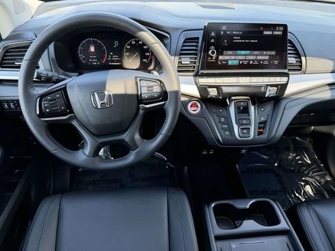 Used 2026 Honda Odyssey EX-L image 14