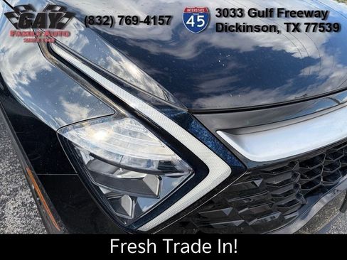 Certified 2023 Kia Sportage EX image 5
