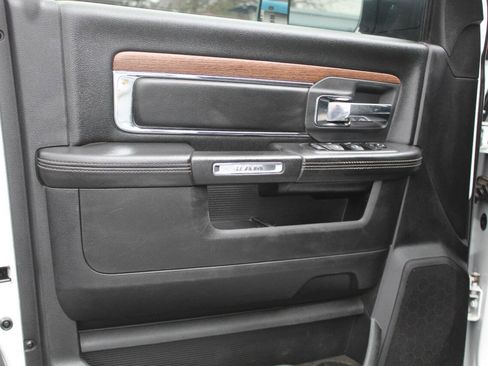 Used 2018 RAM 2500 Laramie w/ Snow Chief Group image 31