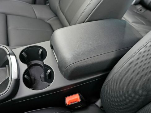 New 2026 Porsche Macan image 29