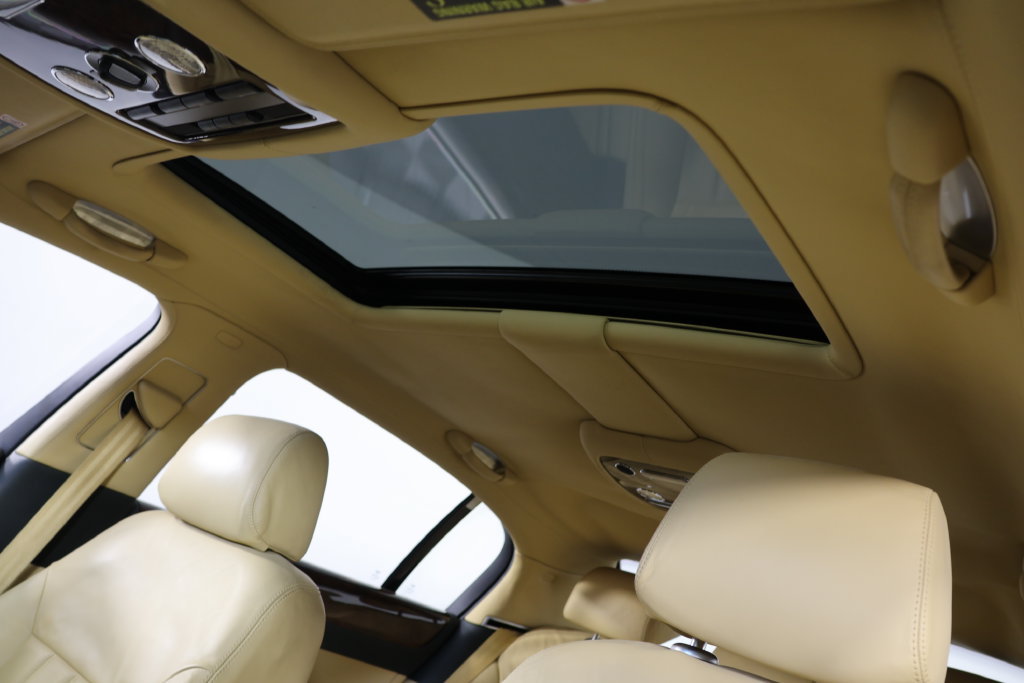 Used 2008 Bentley Flying Spur Flying Spur AWD/4WD image 17