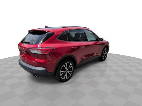 Used 2021 Ford Escape SE w/ SE Sport Appearance Package AWD/4WD image 8