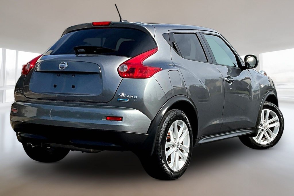 Used 2014 Nissan Juke SV w/ Navigation Package AWD/4WD image 6