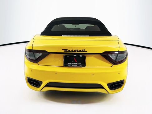 Used 2018 Maserati GranTurismo Convertible image 7