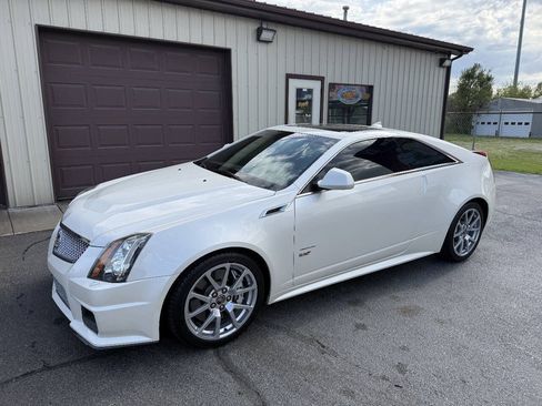 Used 2012 Cadillac CTS V RWD image 1