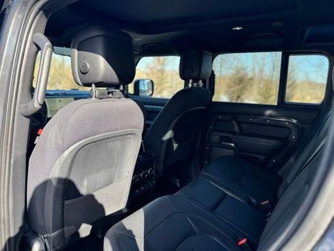 Certified 2023 Land Rover Defender 110 X image 15