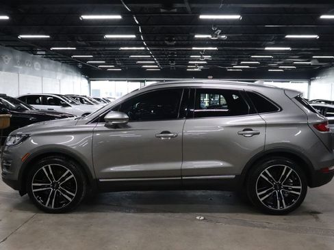 Used 2017 Lincoln MKC Reserve image 2