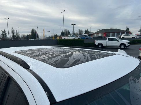 Used 2022 Chevrolet Tahoe Z71 image 27