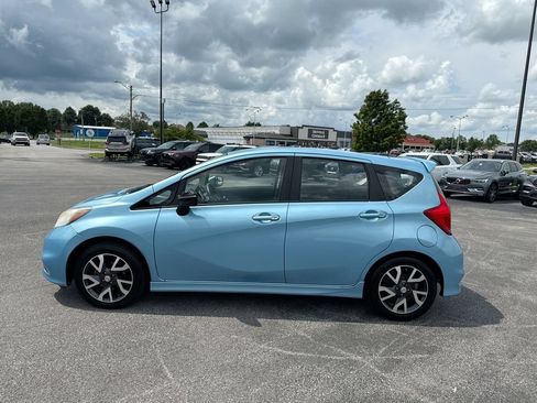 Used 2015 Nissan Versa Note SR w/ SR Convenience Package FWD image 3