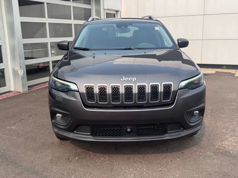 Used 2021 Jeep Cherokee Latitude Lux w/ Comfort/Convenience Group AWD/4WD image 10