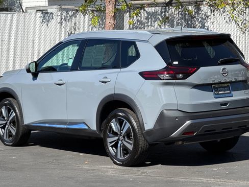 Certified 2023 Nissan Rogue SL w/ SL Premium Package image 6