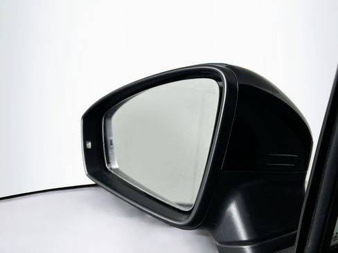 Used 2023 Volkswagen Tiguan S image 16