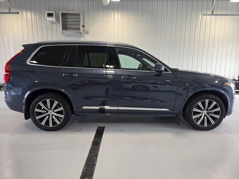 Used 2022 Volvo XC90 T6 Inscription AWD/4WD image 2