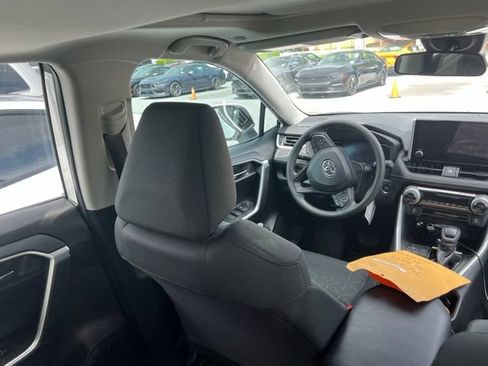 Used 2024 Toyota RAV4 XLE w/ Convenience Package FWD image 6
