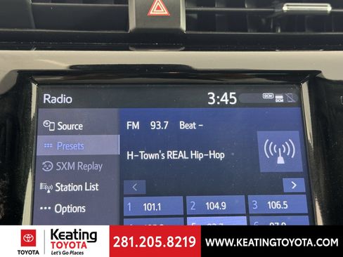 Used 2020 Toyota Camry SE FWD image 22