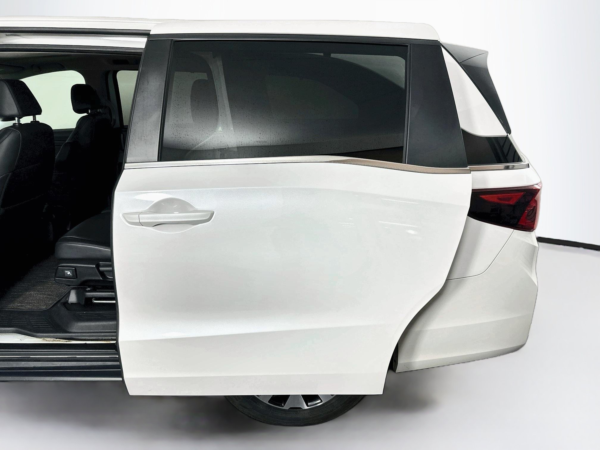 Used 2025 Honda Odyssey EX-L image 25