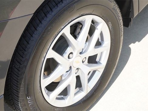 Used 2023 Chevrolet Equinox LT image 9