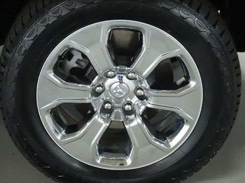 Used 2023 RAM 1500 Big Horn AWD/4WD image 10
