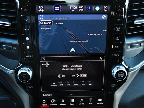 Used 2024 RAM 2500 Laramie image 28