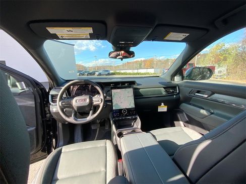 New 2026 GMC Terrain AT4 w/ LPO, Floor Liner Package image 19