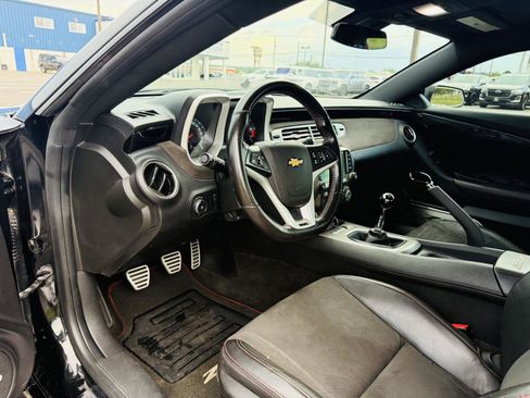 Used 2015 Chevrolet Camaro ZL1 image 22