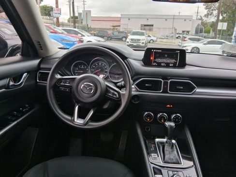 Used 2017 MAZDA CX-5 Sport FWD image 11
