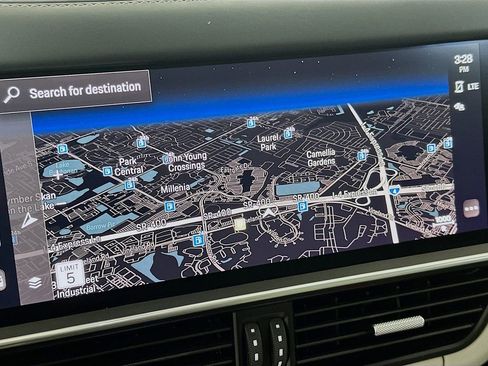 Certified 2023 Porsche Cayenne Platinum Edition AWD/4WD image 16