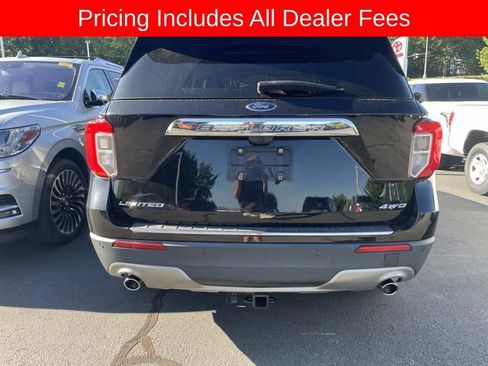 Used 2021 Ford Explorer Limited w/ Equipment Group 301A AWD/4WD image 5