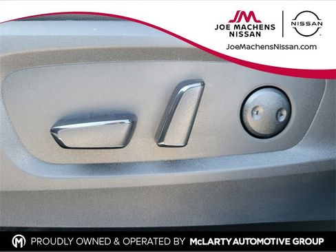 New 2025 Nissan Pathfinder SV image 21