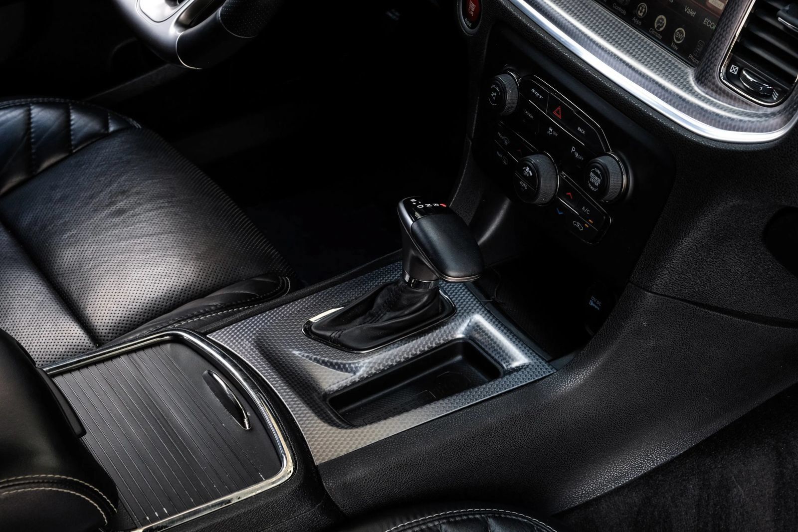 Used 2016 Dodge Charger SRT Hellcat w/ Harman/Kardon Audio Group RWD image 24