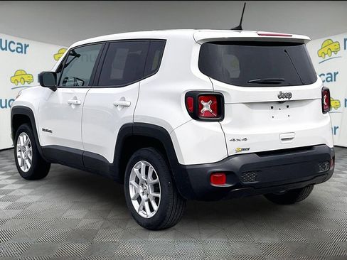 Used 2023 Jeep Renegade Latitude image 4