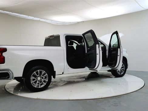 Used 2022 Chevrolet Silverado 1500 LT image 12