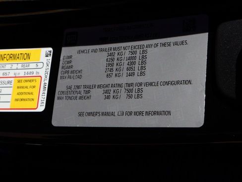 Used 2021 GMC Yukon Denali w/ Denali Premium Package image 52