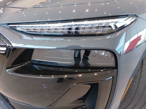 New 2027 Audi S6 e-tron Prestige AWD/4WD image 35