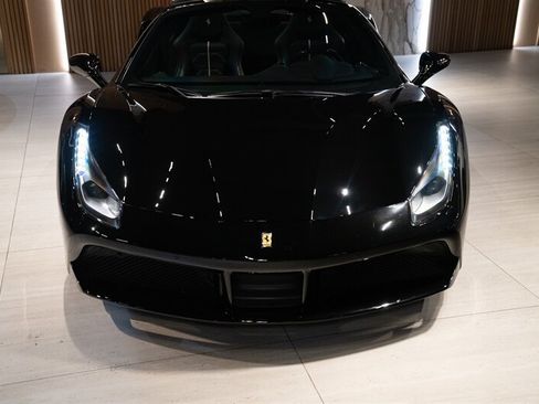 Used 2018 Ferrari 488 Spider RWD image 31