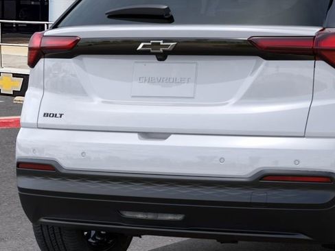 New 2027 Chevrolet Bolt LT w/ Comfort Package FWD image 14