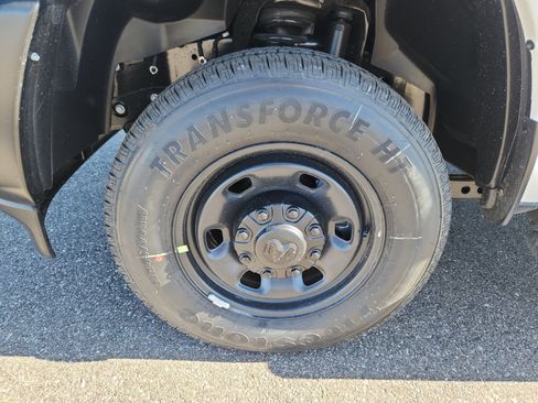 New 2026 RAM 2500 Tradesman AWD/4WD image 29