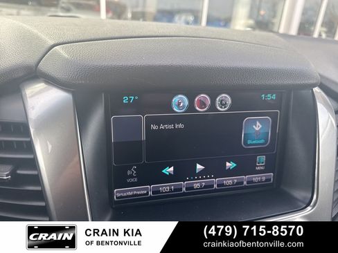 Used 2015 Chevrolet Suburban LTZ image 22