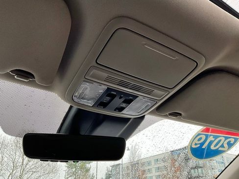 Used 2019 Honda Odyssey EX-L image 18