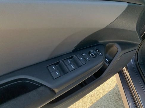 Used 2017 Honda Civic LX image 17