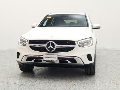 Used 2022 Mercedes-Benz GLC 300 4MATIC Coupe image 2