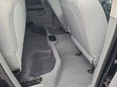 Used 2007 Dodge Ram 1500 Truck SLT image 18