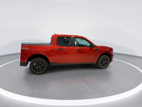 Used 2024 Ford Maverick XLT w/ Equipment Group 300A Standard image 9