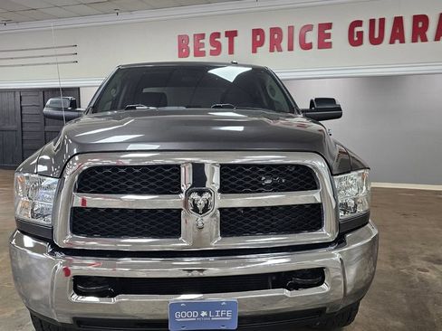 Used 2018 RAM 2500 Tradesman w/ Chrome Appearance Group AWD/4WD image 2