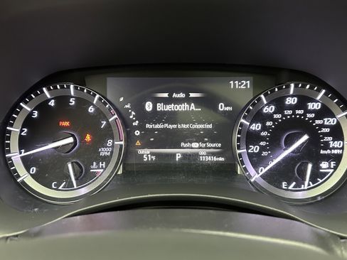 Used 2021 Toyota Highlander XLE image 16