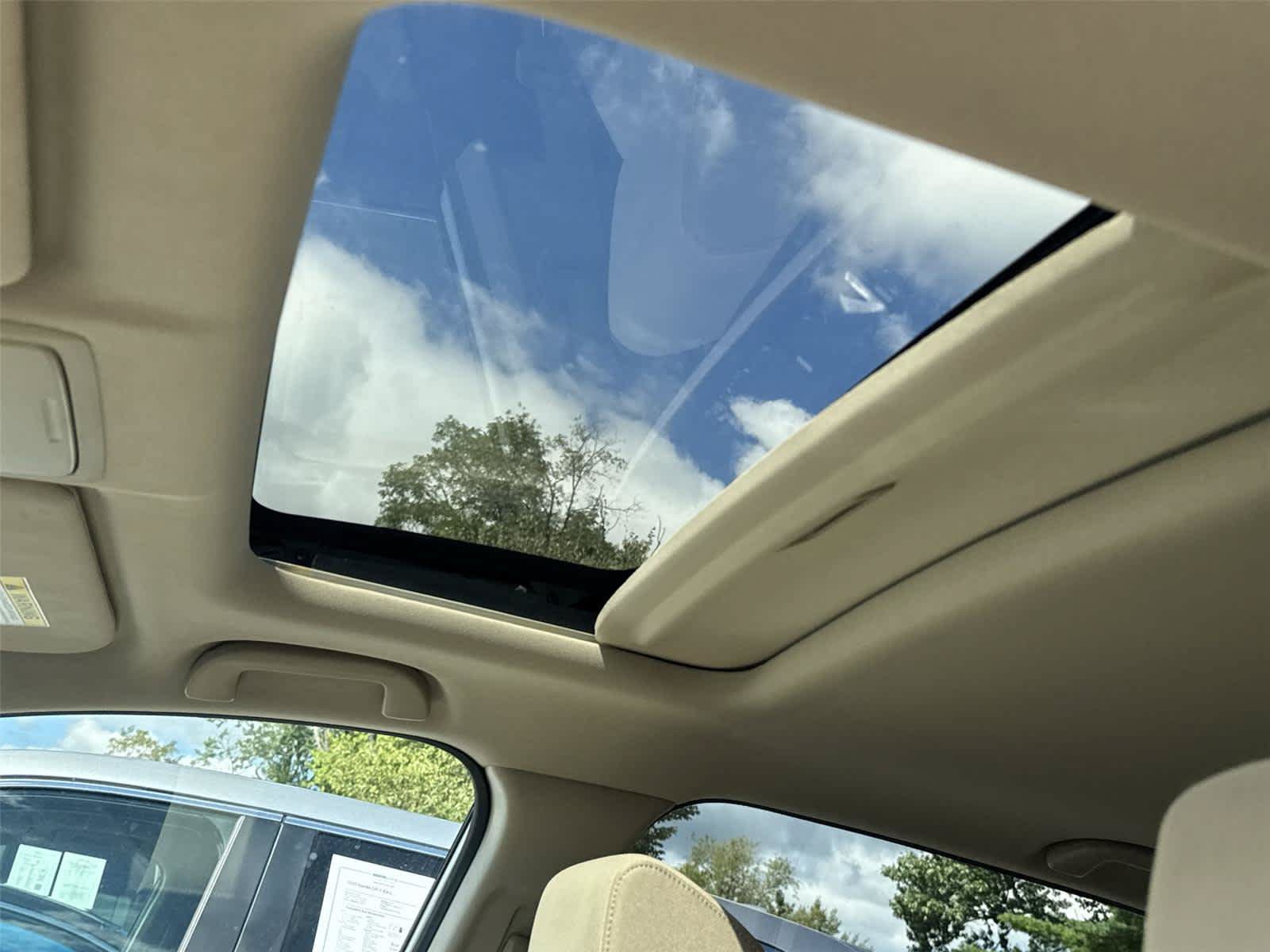 Used 2018 Honda CR-V EX image 14