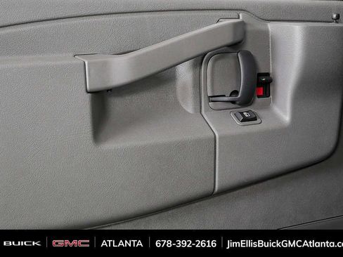 New 2025 GMC Savana 2500 w/ Driver Convenience Package RWD image 4